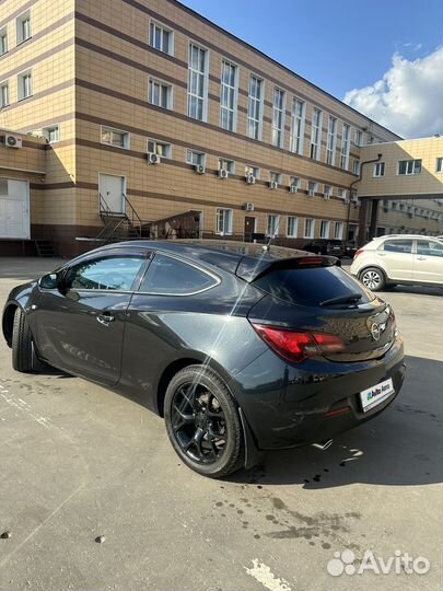 Opel Astra GTC 1.4 AT, 2013, 135 600 км