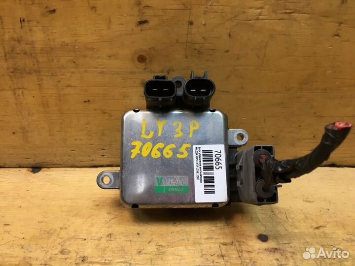 Блок управления вентилятором Mazda Mpv LY3P L3VE