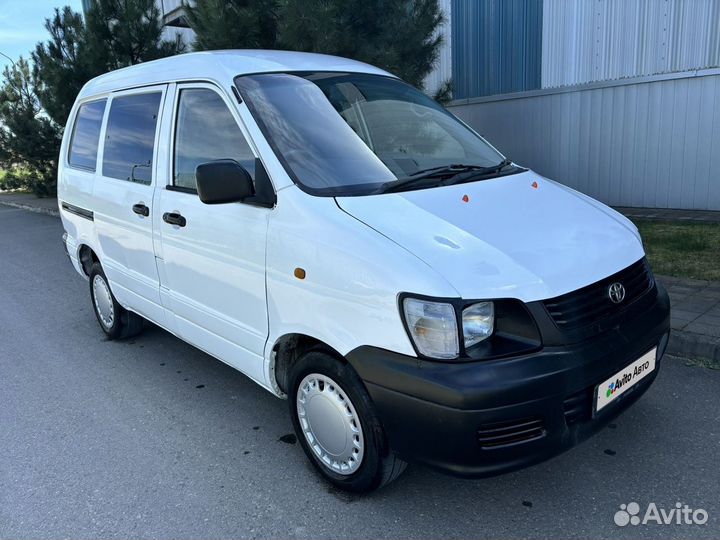 Toyota Town Ace 2.2 AT, 2000, 470 000 км
