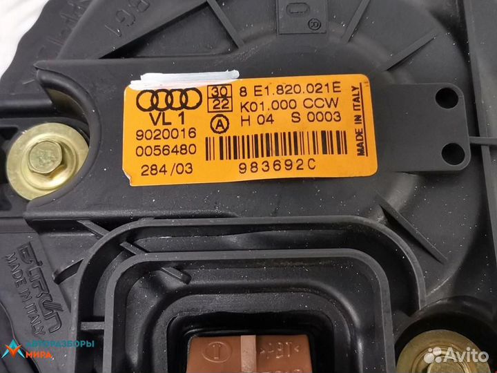 Моторчик печки Audi A4 B6 2003 8E1820021B