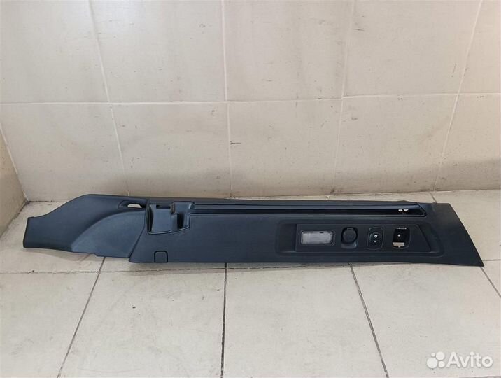 Держатель полки багажника правый Citroen C5 2009