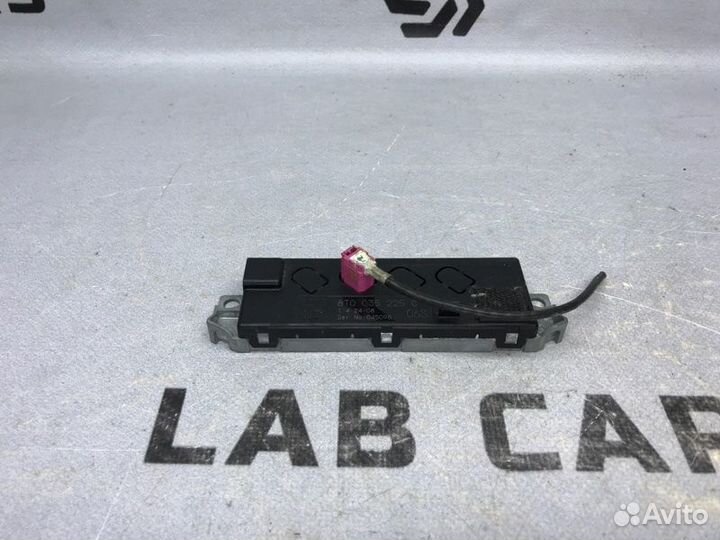 Усилитель антенны Audi A5 8T cabd 1.8 tfsi 2008