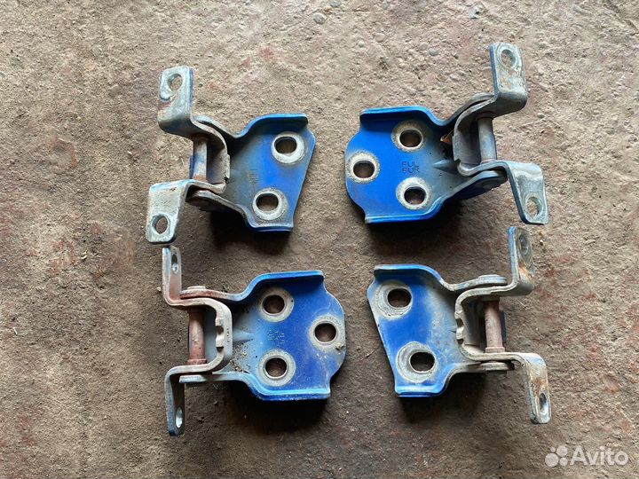 Петли дверей Daewoo Matiz