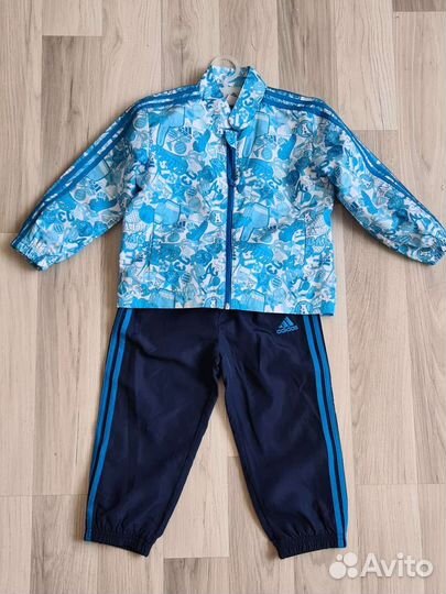 Спортивный костюм adidas