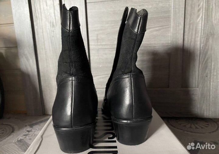 Казаки женские 40