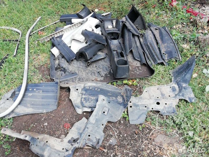 Пластик салона geely мк