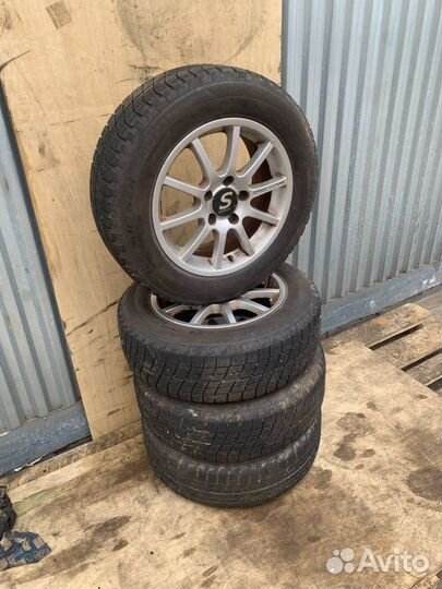 Комплект зимних колёс Audi R15