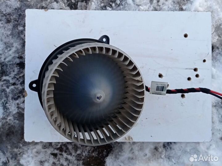 Моторчик печки Шевроле Круз