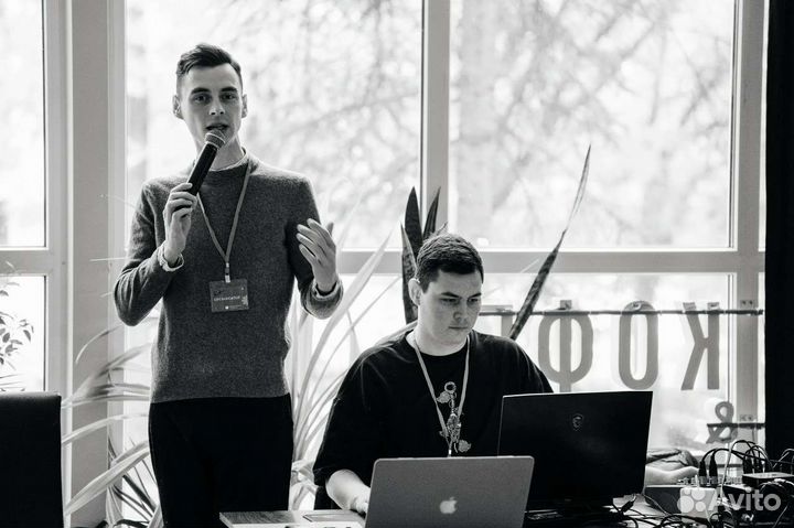 Диджей/звукорежиссер/ведущий