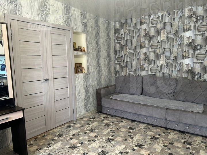 2-к. квартира, 49 м², 3/5 эт.