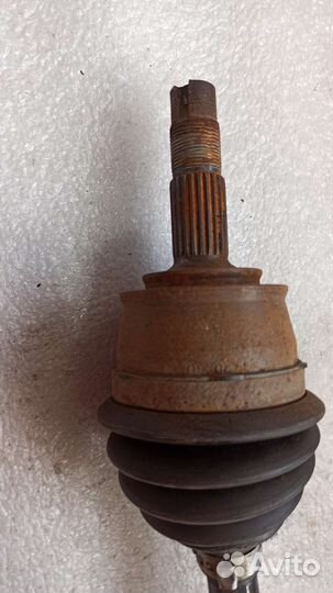 Приводной вал правый Opel Corsa D