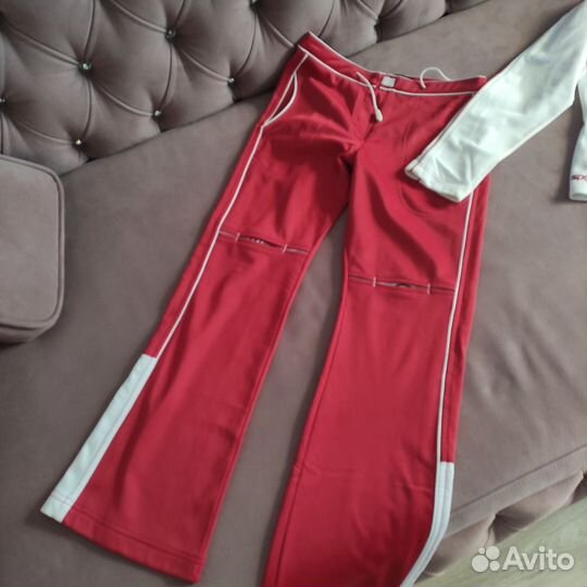 Спортивный костюм женский