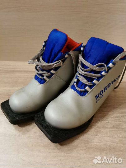 Лыжные ботинки детские 33