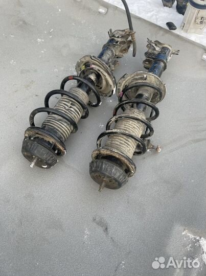 Передние стойки Kia Picanto 2