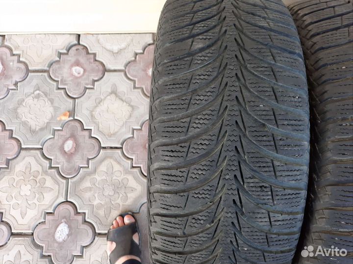 Sava Eskimo Ice 215/60 R16 99T