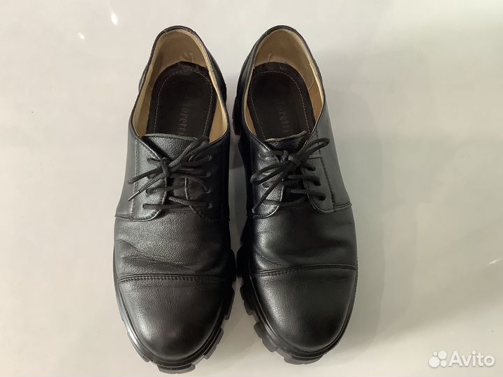 Туфли для девочки 37 размер кожа
