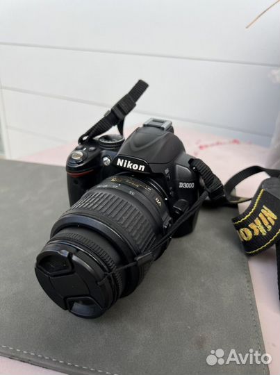 Зеркальный фотоаппарат