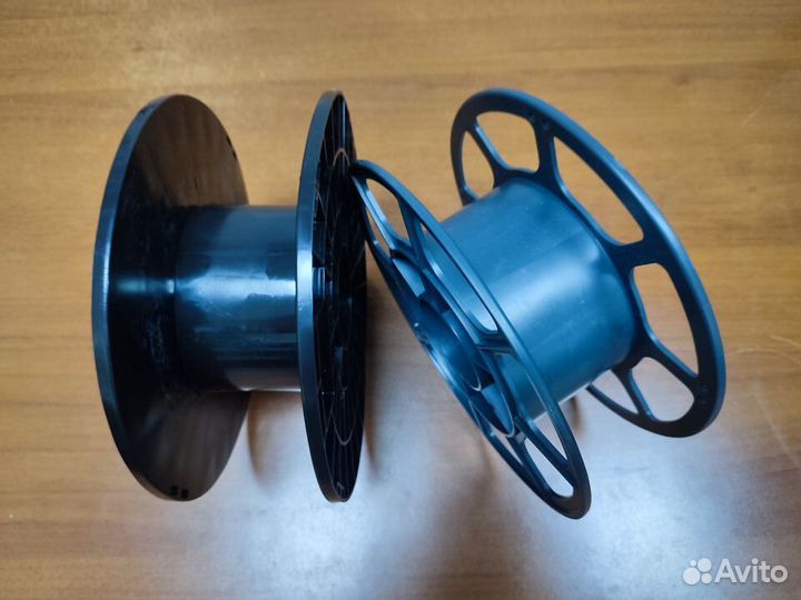 Катушки от пластика (300+шт) для 3D-принтера