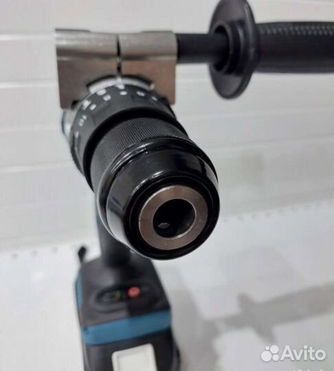 Шуруповерт для льда, ледобур