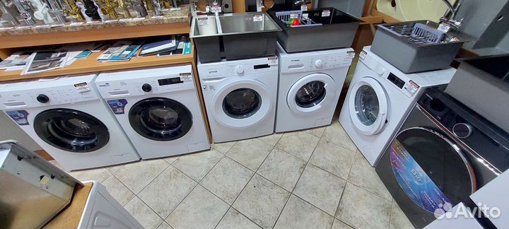 Стиральная / сушильная машина в наличии много