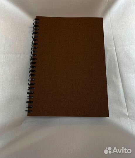 Печать календарей, ежедневников, брошюр, блокнотов