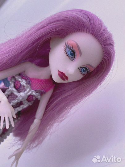 Кукла Монстер Хай Спектра Призрачно