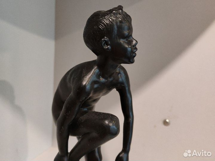 Каслинское литье мальчик перекупался