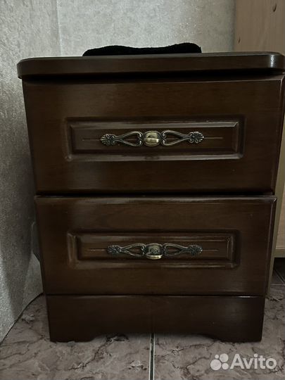 Спальный гарнитур