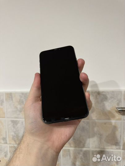 iPhone 11 Pro Max, 64 ГБ