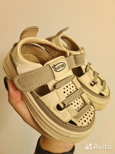 Сандалии детские 22р