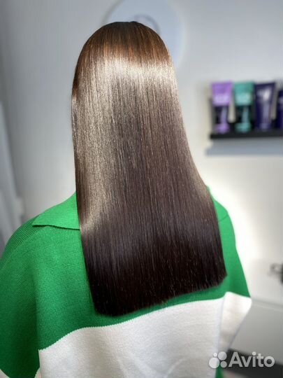 Кератиновое выпрямление волос