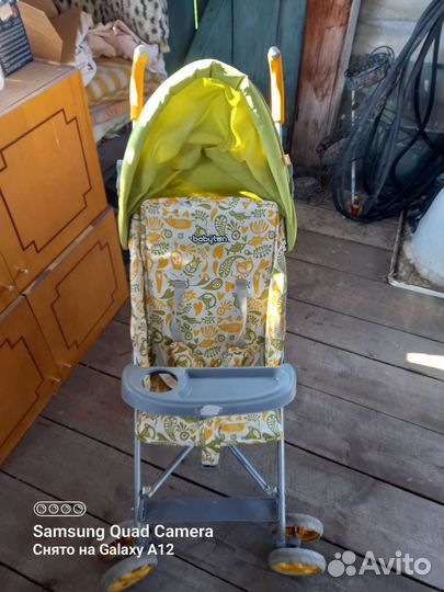 Прогулочная коляска трость