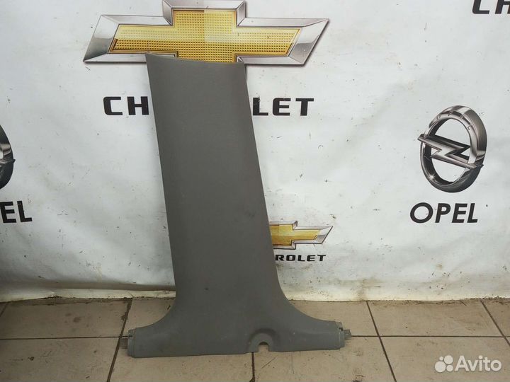 Накладка на среднюю левою стойку Шевроле Реззо