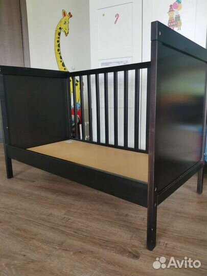 Детская кроватка IKEA сундвик