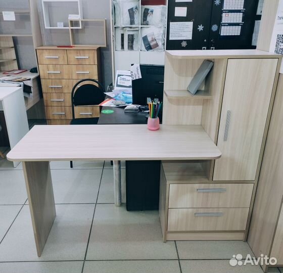 Стол письменный Ск3