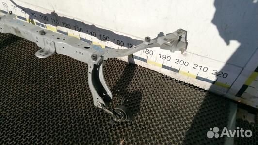 Передняя панель крепления облицовки (телевизор) op