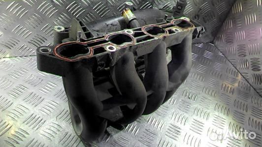 Впускной коллектор бензиновый ford focus 1 (77T28C