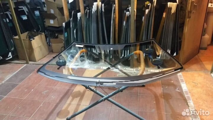 Лобовое стекло Киа Рио