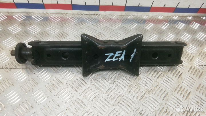 Домкрат на LDV Maxus