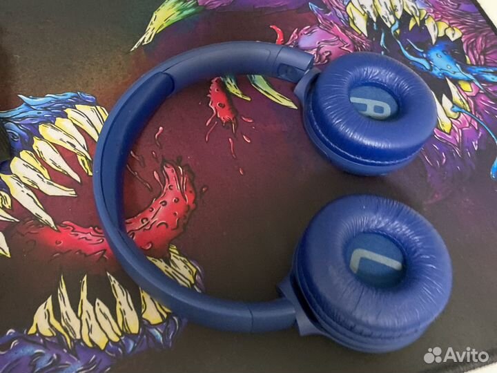 Наушники JBL bluetooth tune 560 BT