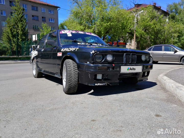 BMW 3 серия 2.0 МТ, 1985, битый, 220 000 км