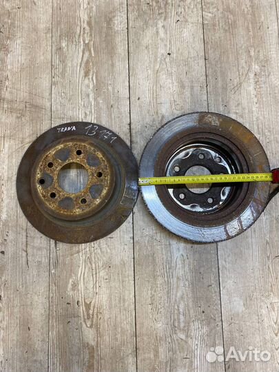 Диски тормозные задние Nissan