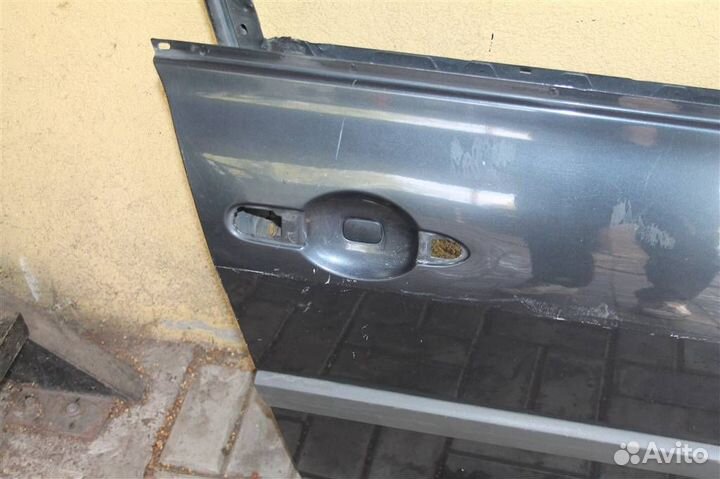 Дверь передняя правая Renault Megane 2