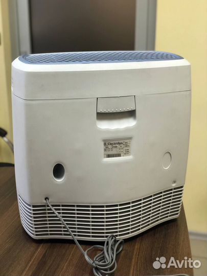 Воздухоочиститель Electrolux Oxy 3 Silence