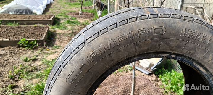 GT Radial Champiro 128 235/60 R16 100H