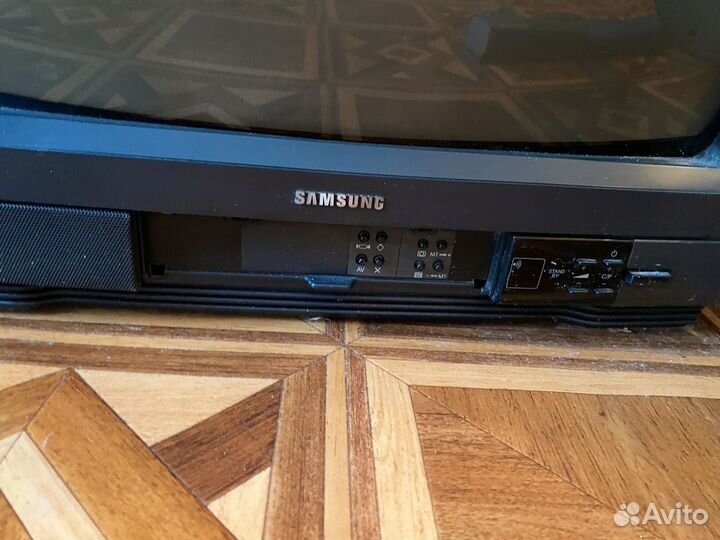 Телевизор samsung