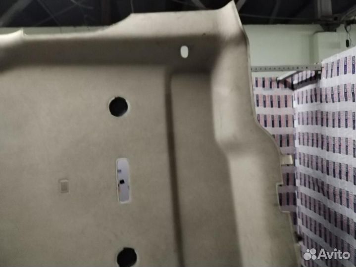 Обшивка потолка Cadillac Escalade