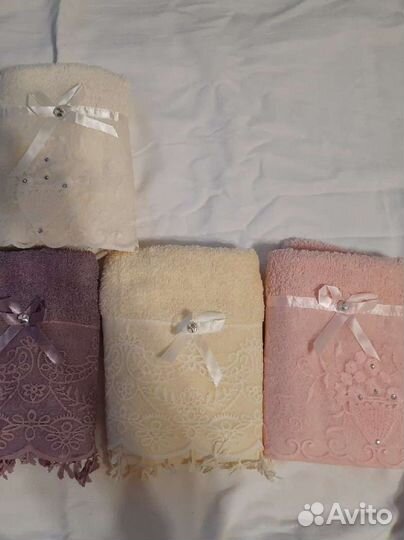 Махровые полотенца новые