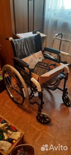 Инвалидная коляска новая