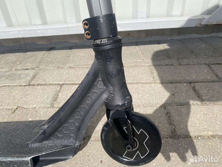 Трюковой самокат Ethic Erawan